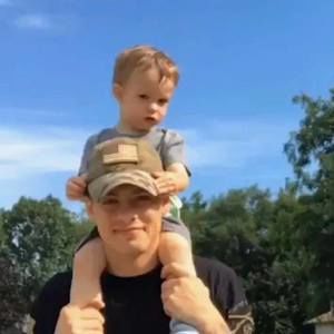 Meet your Posher, Niko